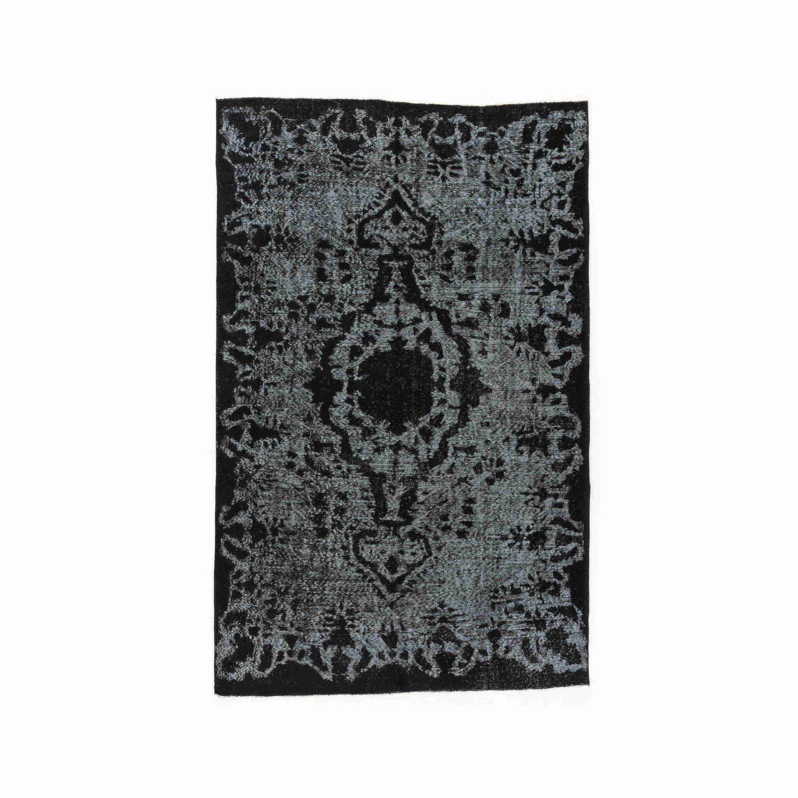 Vintage Handmade Carpet Wool on Cotton 70.1 x 110.2 Authentic: Vintage Handmade Carpet Wool on Cotton 70.1 x 110.2 Authentic This authentic handmade vintage carpet showcases a beautiful design crafted from high-quality wool on cotton. The intricate double knot we