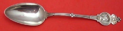 Koehler & Ritter Medallion Sterling Silver Teaspoon 6.25" Monogrammed: Koehler & Ritter Medallion Sterling Silver Teaspoon 6.25" Monogrammed This exquisite teaspoon by Koehler & Ritter features a classic Medallion pattern, crafted from sterling silver. Measuring 6 1/4 in