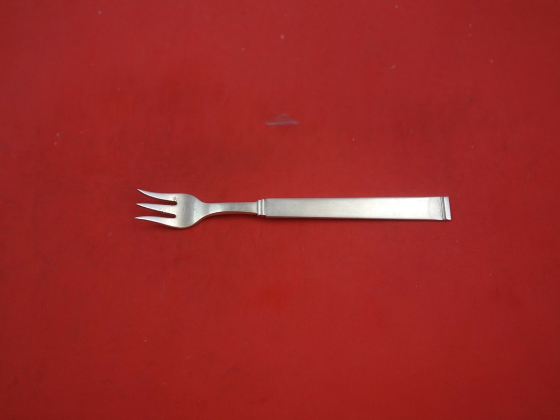 W and S Sorensen Funkis III Sterling Silver Cocktail Fork 5.5 Inches: W and S Sorensen Funkis III Sterling Silver Cocktail Fork 5.5 Inches Introducing the Funkis III cocktail fork, a beautifully crafted piece by W and S Sorensen. This sterling silver fork measures 5 1/2