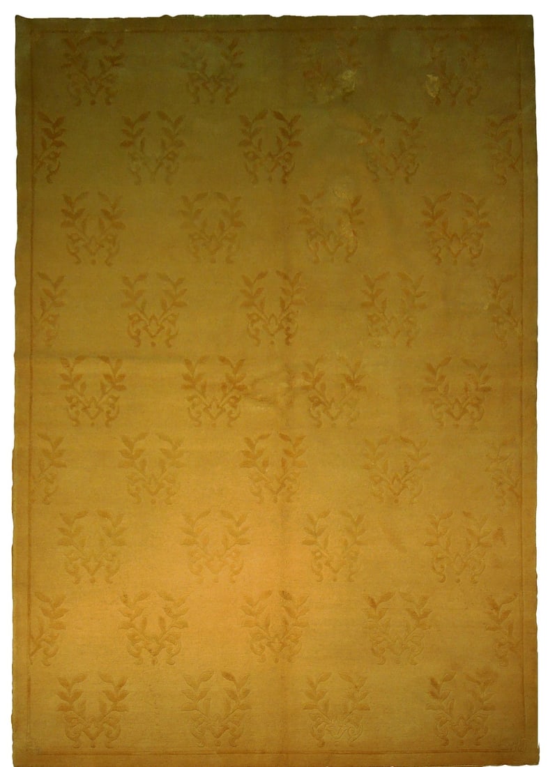 5.7 x 8.9 Golden Wool and Silk Modern Nepalese Handmade Rug: 5.7 x 8.9 Golden Wool and Silk Modern Nepalese Handmade Rug Free continental US Shipping Enhance your home with the exquisite 5.7 x 8.9 Golden Wool & Silk Fine Quality Modern Nepalese Rug. This stunni