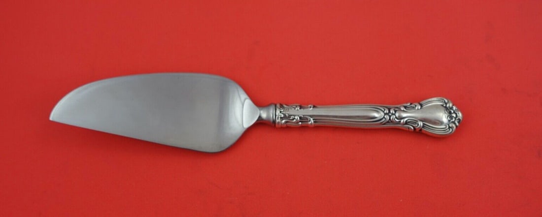 Chantilly by Gorham Vintage Sterling Silver Cheese Server 7 Inch: Chantilly by Gorham Vintage Sterling Silver Cheese Server 7 Inch Introducing the Chantilly by Gorham Sterling Silver Cheese Server, a stunning vintage piece perfect for entertaining. This cheese serve