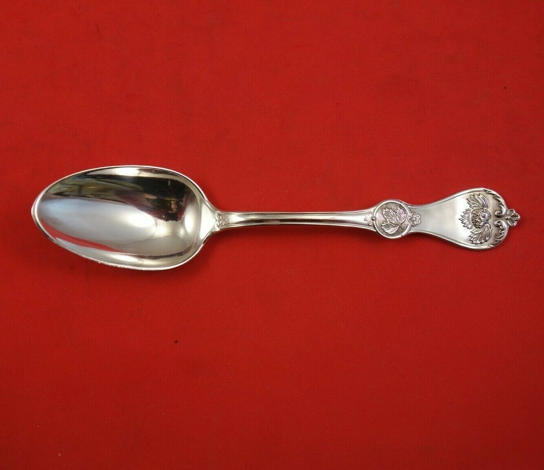 Durgin Strawberry Coin Silver Teaspoon 5 7/8" Antique Flatware: Durgin Strawberry Coin Silver Teaspoon 5 7/8" Antique Flatware This exquisite teaspoon, crafted in Coin Silver, showcases the elegant Strawberry pattern by Durgin. Measuring 5 7/8" in length, this pie