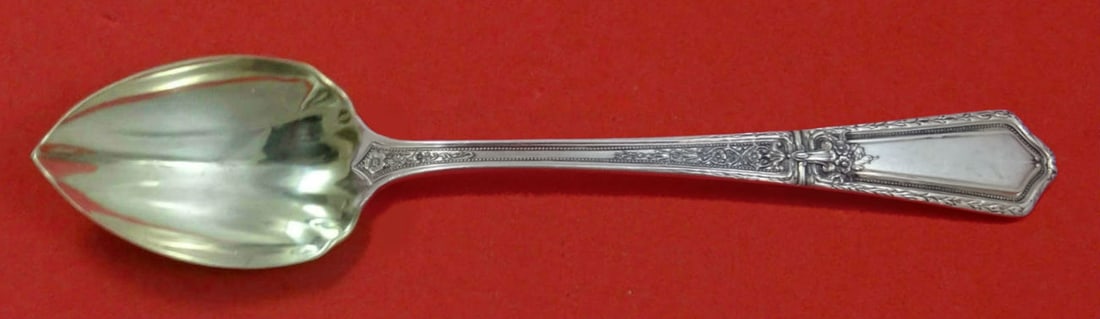 Towle D'Orleans Sterling Silver Grapefruit Spoon Custom Made 5 3/4 in: Towle D'Orleans Sterling Silver Grapefruit Spoon Custom Made 5 3/4 in This exquisite D'Orleans grapefruit spoon by Towle is crafted from high-quality sterling silver, showcasing a stunning fluted desi