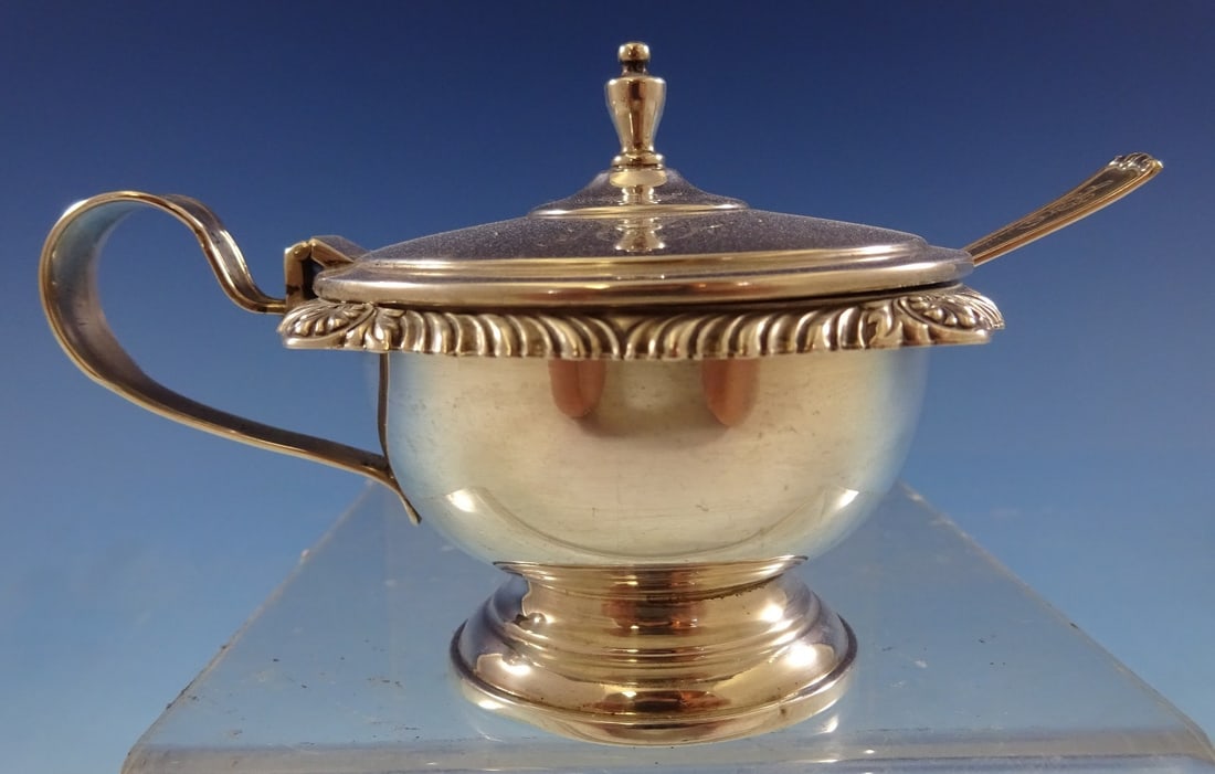 Webster Gadroon Sterling Silver Mustard Pot with Cobalt Glass Insert: Webster Gadroon Sterling Silver Mustard Pot with Cobalt Glass Insert This exquisite Gadroon by Webster sterling silver mustard pot features a stunning cobalt blue glass insert and a matching spoon, ma