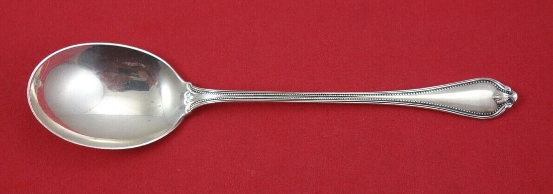 Towle Old Newbury Sterling Silver Ice Cream Spoon 5.5": Towle Old Newbury Sterling Silver Ice Cream Spoon 5.5" This exquisite ice cream spoon, crafted in the Old Newbury pattern by Towle, showcases the elegance and craftsmanship characteristic of sterling