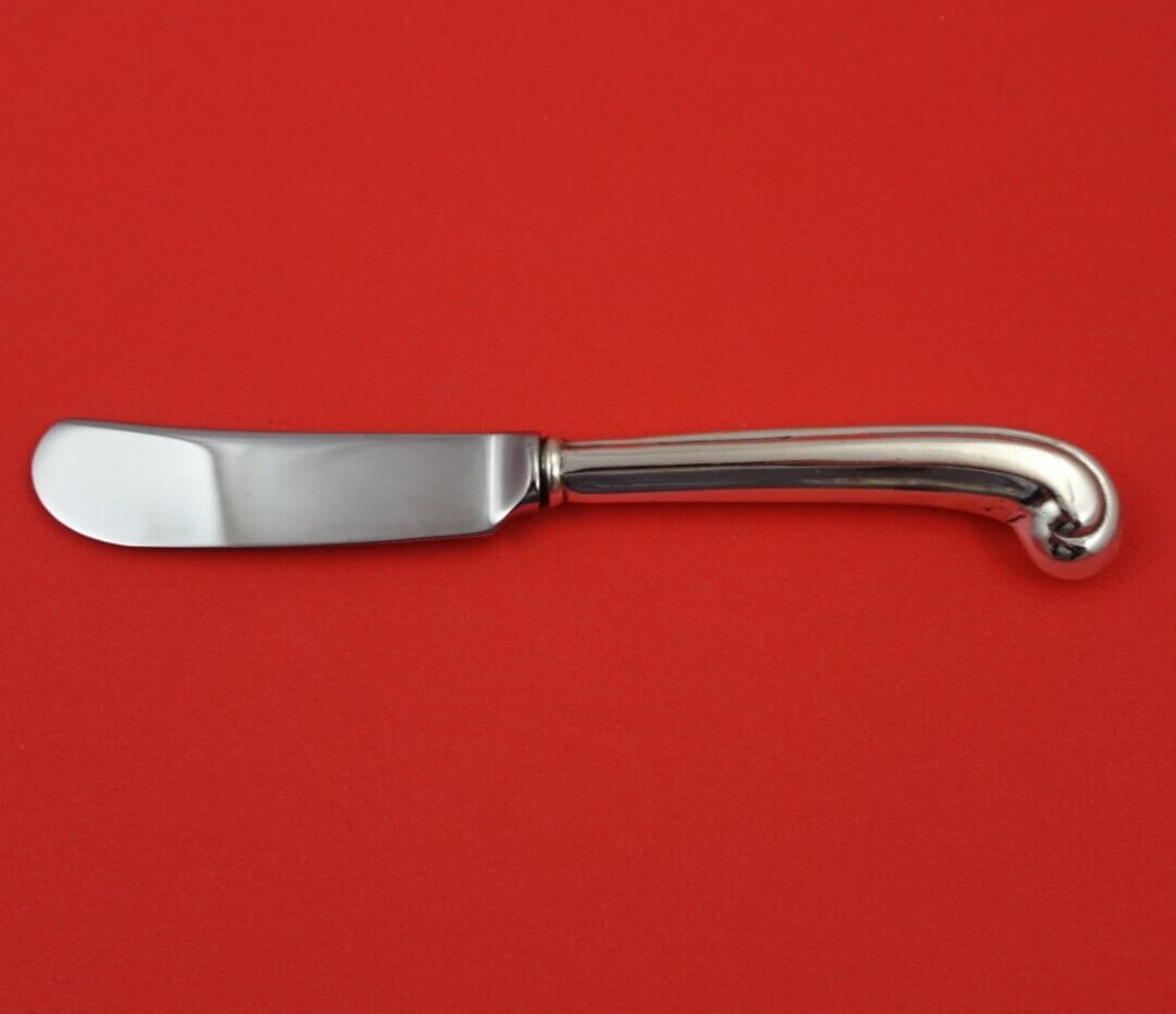 Arthur Stone Rattail Sterling Silver Butter Spreader 6 Inch Pistol Grip: Arthur Stone Rattail Sterling Silver Butter Spreader 6 Inch Pistol Grip This exquisite butter spreader features the elegant Rattail pattern by Arthur Stone. Crafted from high-quality sterling silver,