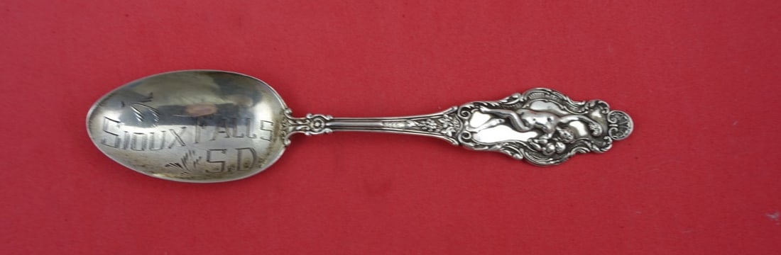 Watson Bacchante Sterling Silver Souvenir Spoon Sioux Falls 5.75": Watson Bacchante Sterling Silver Souvenir Spoon Sioux Falls 5.75" This exquisite Bacchante souvenir spoon from Watson is crafted in sterling silver, showcasing a beautiful figural design featuring a w