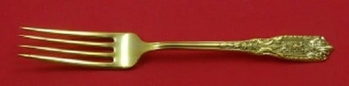 Westmorland Milburn Rose Vermeil Sterling Silver Fork 7.25 Inch Gold Finish: Westmorland Milburn Rose Vermeil Sterling Silver Fork 7.25 Inch Gold Finish Introducing the exquisite Milburn Rose Vermeil Fork, a stunning piece crafted by Westmorland between 1900-1940. This regular