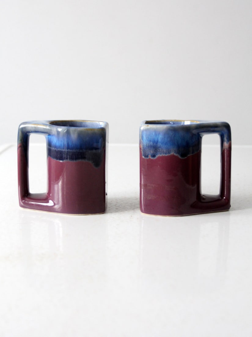 Rodolfo Padilla Vintage Pottery Mugs Pair in Burgundy and Cobalt Blue (1 of 10)