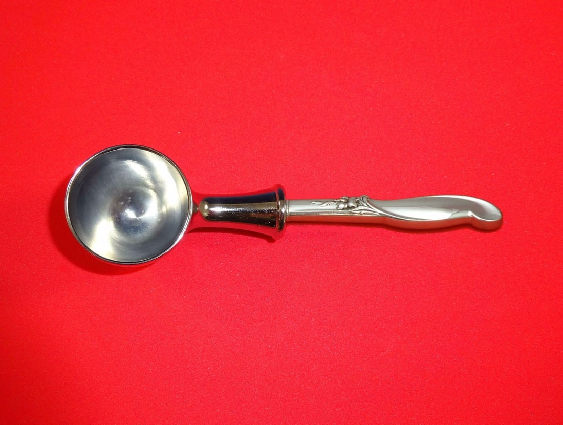 International Silver Melody Sterling Silver Coffee Scoop Custom Made 6": International Silver Melody Sterling Silver Coffee Scoop Custom Made 6" This exquisite coffee scoop is crafted in the Silver Melody pattern by International Sterling. Made from high-quality sterling s