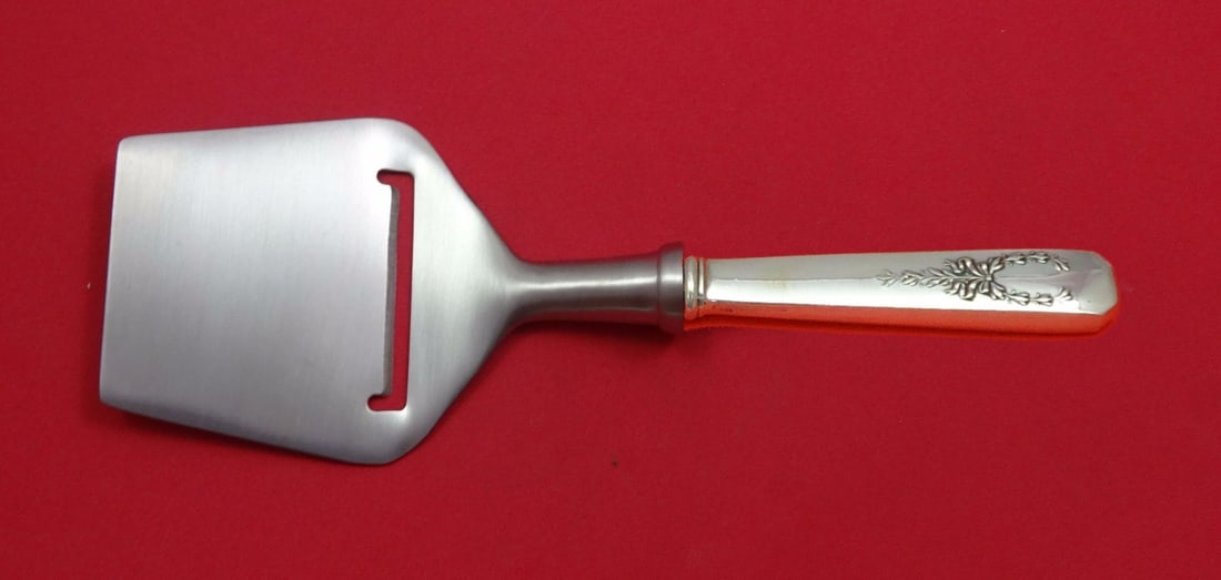 Whiting Madam Jumel Sterling Silver Cheese Plane 8.25 Custom Made: Whiting Madam Jumel Sterling Silver Cheese Plane 8.25 Custom Made Enhance your serving experience with this exquisite Madam Jumel cheese plane by Whiting. Crafted from sterling silver, this serving pi