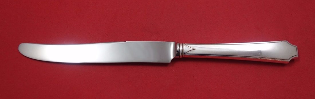 Whiting Jenny Lind Sterling Silver Knife 9" Antique Flatware: Whiting Jenny Lind Sterling Silver Knife 9" Antique Flatware Discover the elegance of the Jenny Lind pattern by Whiting with this exquisite sterling silver regular knife. Crafted between 1900 and 1940