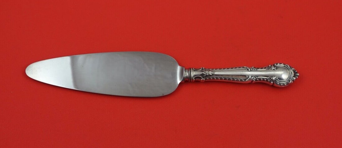 Gorham English Gadroon Sterling Silver Cake Server 9 3/4 Inch: Gorham English Gadroon Sterling Silver Cake Server 9 3/4 Inch This exquisite cake server features the elegant English Gadroon pattern by Gorham, crafted from high-quality sterling silver. The server b