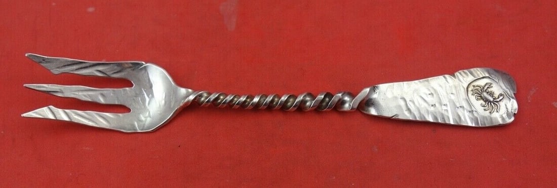 Gorham Hamburg Sterling Silver Salad Fork 3-Tine Crab 6 1/8 in: Gorham Hamburg Sterling Silver Salad Fork 3-Tine Crab 6 1/8 in This exquisite salad fork is part of the Hamburg pattern by Gorham, crafted from high-quality sterling silver. Measuring 6 1/8 inches, it