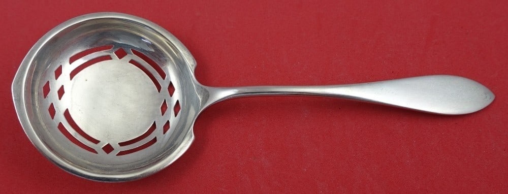 Towle Lafayette Sterling Silver Confection Spoon 6 3/8 Inch: Towle Lafayette Sterling Silver Confection Spoon 6 3/8 Inch This exquisite Lafayette by Towle confection spoon, measuring 6 3/8 inches, showcases the timeless elegance of sterling silver craftsmanship