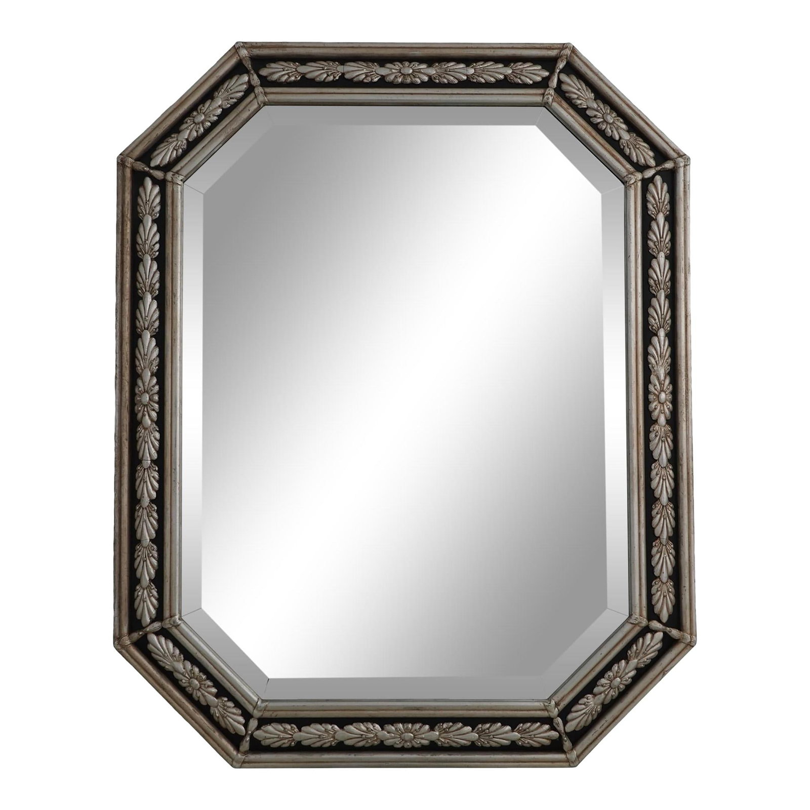 Friedman Brothers Model 6505 Octagonal Silver Mirror with Black Bevel: Friedman Brothers Model 6505 Octagonal Silver Mirror with Black Bevel Introducing the Friedman Brothers Model 6505 Silver & Black Mirror, a stunning octagonal mirror that beautifully combines elegance
