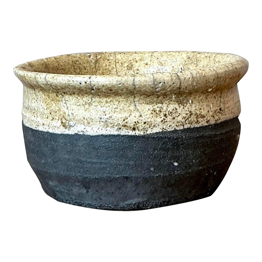 Textured Mid-Century Stoneware Bowl With Crackle Tan Glaze: Textured Mid-Century Stoneware Bowl With Crackle Tan Glaze This vintage studio pottery bowl features a distinctive boho style with a heavily textured design. The lower half presents a matte, dark blac