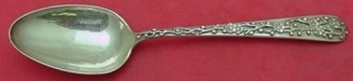 Japanese Sterling Silver Place Soup Spoon with Applied Flowers 7 1/8 Monogrammed: Japanese Sterling Silver Place Soup Spoon with Applied Flowers 7 1/8 Monogrammed This exquisite sterling silver place soup spoon features a delicate design with applied flowers, measuring 7 1/8 inches
