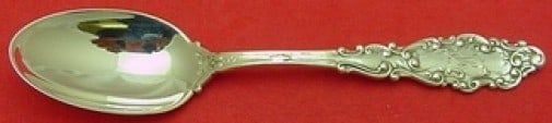 Gorham Luxembourg Sterling Silver Teaspoon 5 3/4 Monogrammed: Gorham Luxembourg Sterling Silver Teaspoon 5 3/4 Monogrammed This is a beautifully crafted teaspoon from the Luxembourg pattern by Gorham, made of high-quality sterling silver. Measuring 5 3/4 inches