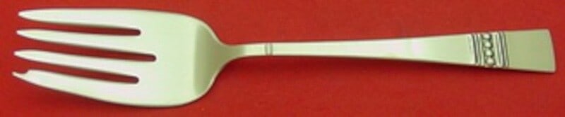 Reed and Barton Diadem Sterling Silver 8 1/4 Cold Meat Fork: Reed and Barton Diadem Sterling Silver 8 1/4 Cold Meat Fork Discover the elegance of the Diadem pattern with this exquisite sterling silver cold meat fork by Reed & Barton. Measuring 8 1/4 inches, thi