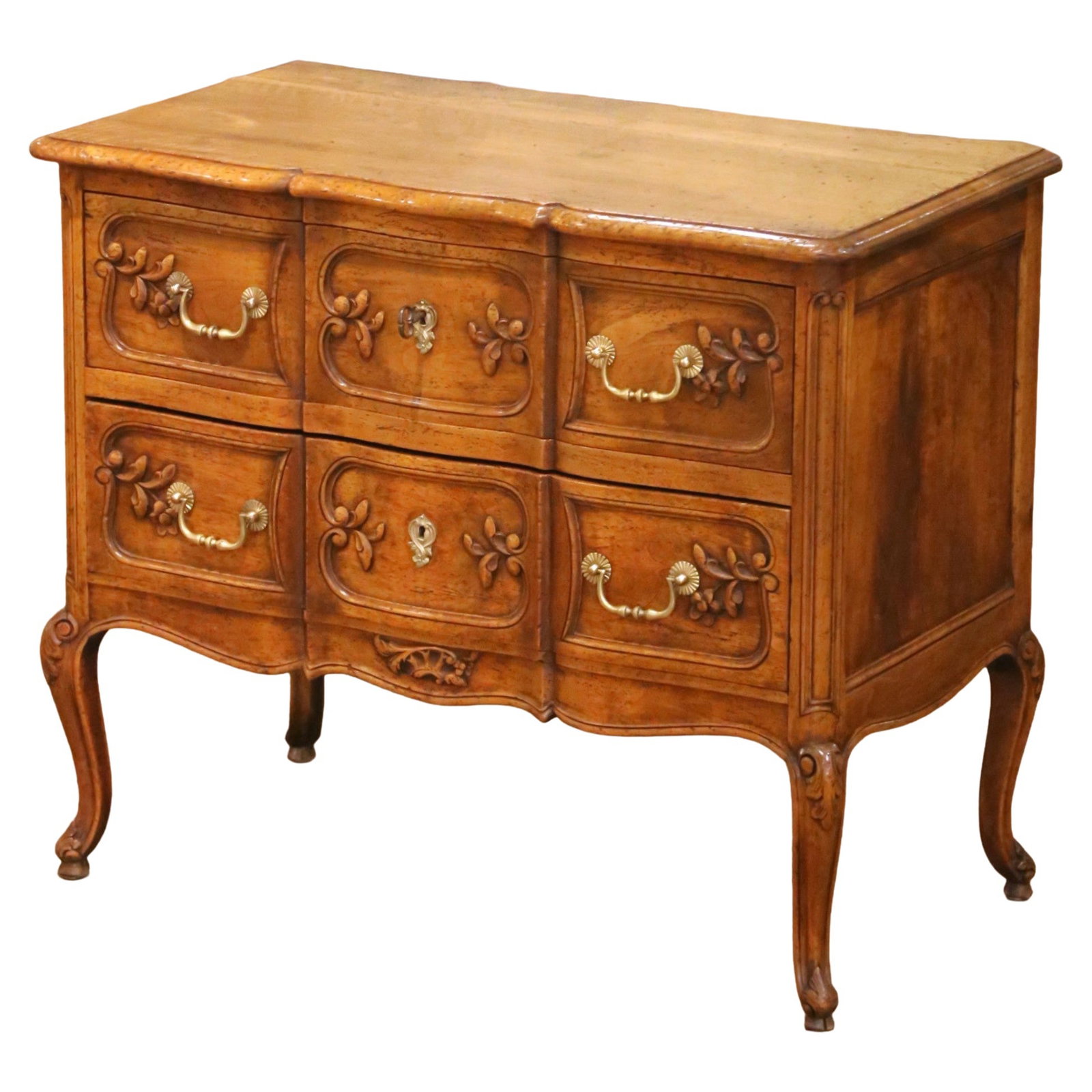 French Walnut Louis XV Style Provence Sauteuse Chest Circa 1920: French Walnut Louis XV Style Provence Sauteuse Chest Circa 1920 This early 20th century French chest of drawers from Provence features classic Louis XV styling and exceptional craftsmanship. Hand-carv