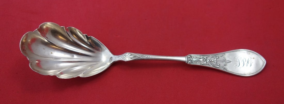 Rare Gem Pattern Schulz & Fischer Sterling Silver Sugar Spoon 6": Rare Gem Pattern Schulz & Fischer Sterling Silver Sugar Spoon 6" Discover a rare piece of history with this Gem by Schulz & Fischer Sterling Silver Sugar Spoon. Crafted between 1850 and 1899, this exq