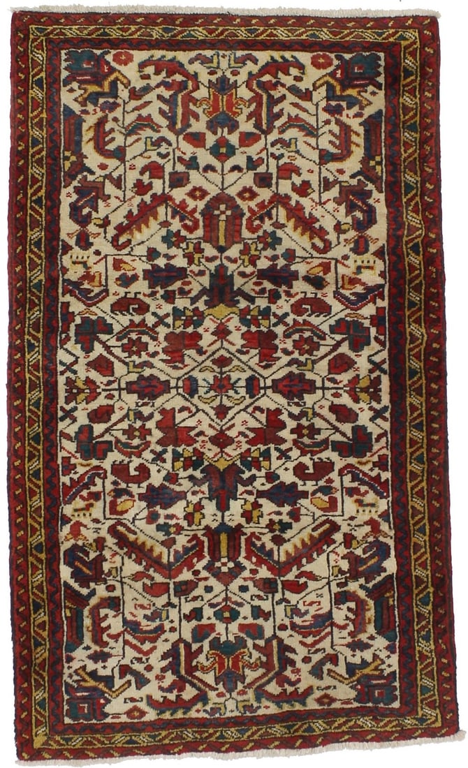 Hand-Knotted Wool Area Rug 3'1 x 5'4 Vintage Serapi Floral Ivory Design: Hand-Knotted Wool Area Rug 3'1 x 5'4 Vintage Serapi Floral Ivory Design This vintage Serapi oriental rug features a handmade, hand-knotted wool construction with an ivory field and floral geometric de