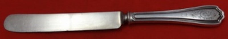 Reed & Barton Hepplewhite Engraved Sterling Silver Knife 9 Inch: Reed & Barton Hepplewhite Engraved Sterling Silver Knife 9 Inch This exquisite Hepplewhite Engraved Knife by Reed and Barton is a stunning addition to any collection. Crafted from sterling silver with