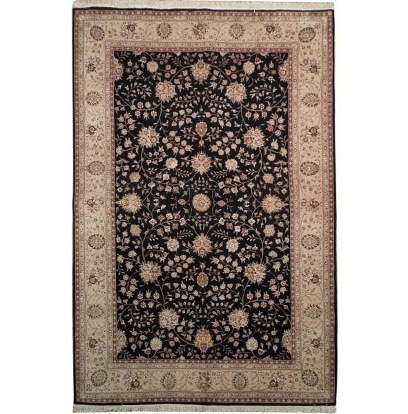 5.9 x 8.9 Finer Quality Wool Silk Area Rug: 5.9 x 8.9 Finer Quality Wool Silk Area Rug Free continental US Shipping Enhance your living space with this exquisite 5.9 x 8.9 black wool and silk rug, crafted for superior quality and comfort. The b