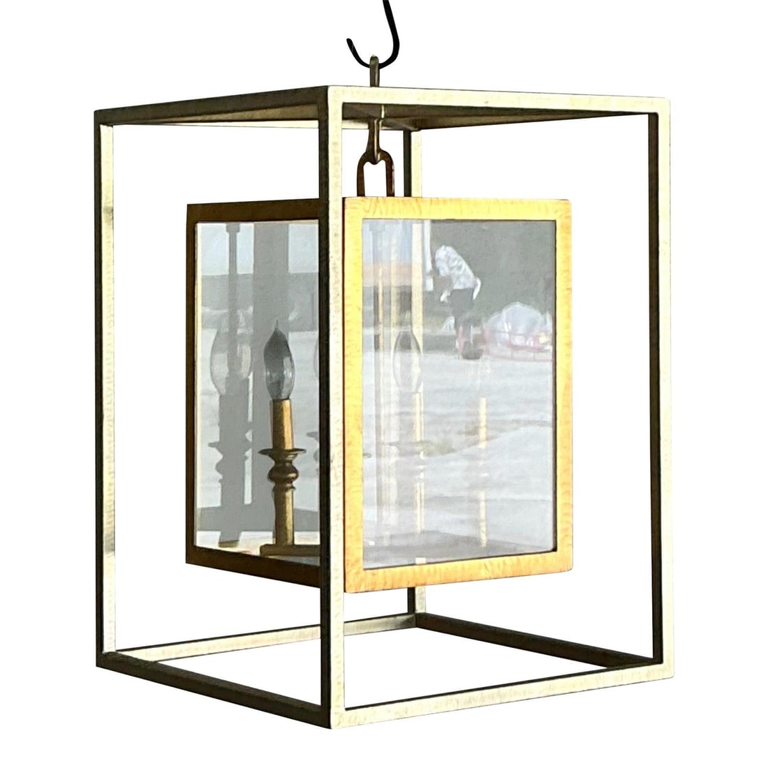 Vintage Contemporary Double Frame Lantern in Gold Finish: Vintage Contemporary Double Frame Lantern in Gold Finish Transform your space with this Vintage Contemporary Double Frame Lantern, showcasing an exquisite geometric design that combines elegance and s