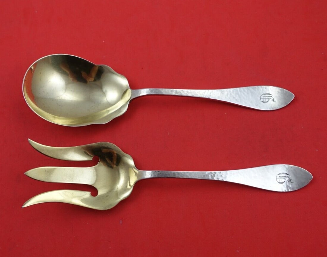 Shreve Antique Hammered Sterling Silver Salad Serving Set 2pc Gold Washed: Shreve Antique Hammered Sterling Silver Salad Serving Set 2pc Gold Washed This exquisite 2-piece salad serving set from Shreve features a stunning Antique Hammered pattern crafted from high-quality st