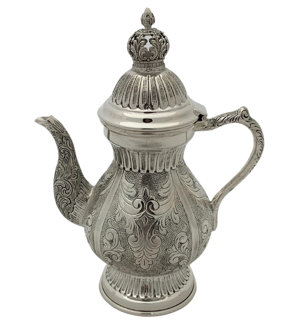 Handmade 925 Sterling Silver Oil Pitcher Crown Design 7 Inches: Handmade 925 Sterling Silver Oil Pitcher Crown Design 7 Inches This exquisite handmade oil pitcher is crafted from fine 925 sterling silver, featuring a unique chased swirl crown applique design that