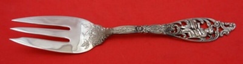 Dominick & Haff Labors of Cupid Sterling Silver Lobster Fork 7 7/8": Dominick & Haff Labors of Cupid Sterling Silver Lobster Fork 7 7/8" This exquisite fish fork from the renowned pattern 'Labors of Cupid' by Dominick & Haff showcases a beautiful lobster motif. Crafted