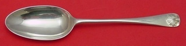 Stieff Williamsburg Shell Sterling Silver Soup Spoon 6 3/4": Stieff Williamsburg Shell Sterling Silver Soup Spoon 6 3/4" This exquisite soup spoon is part of the Williamsburg Shell pattern by Stieff, crafted from high-quality sterling silver. Measuring 6 3/4 in
