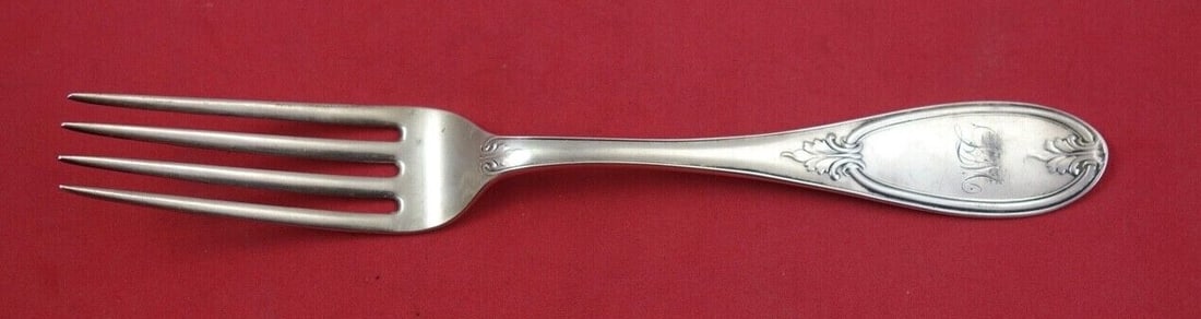 Olive Pattern Sterling Silver Fork by N E Crittenden 7 7/8 Inch: Olive Pattern Sterling Silver Fork by N E Crittenden 7 7/8 Inch This exquisite fork, crafted in sterling silver (.925), showcases the elegant Olive pattern by N. E. Crittenden. Measuring 7 7/8 inches,