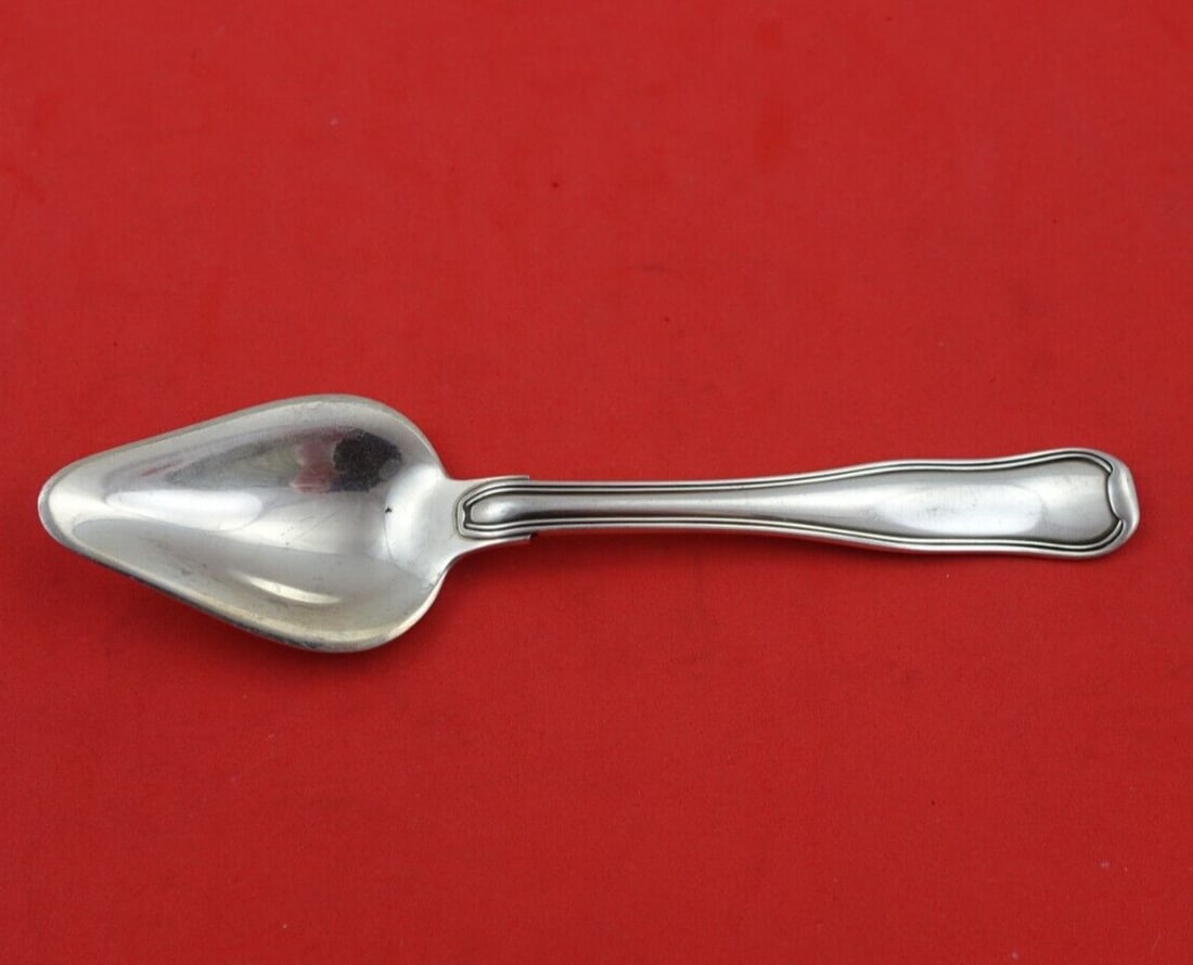 Georg Jensen Old Danish Sterling Silver Grapefruit Spoon 5 3/4": Georg Jensen Old Danish Sterling Silver Grapefruit Spoon 5 3/4" Discover the elegant Old Danish grapefruit spoon by Georg Jensen, crafted from high-quality sterling silver. This piece measures 5 3/4"
