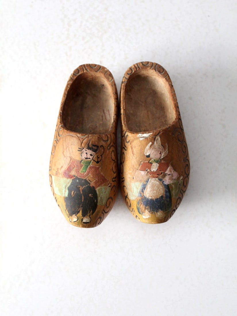 Vintage Dutch Clogs with Hand-Painted Scenes and Hooks (1 of 11)