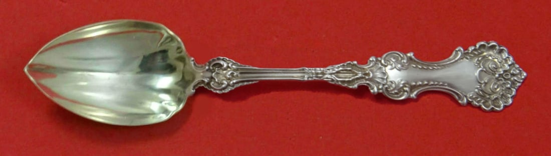 Whiting Pompadour Sterling Silver Fluted Grapefruit Spoon 5 3/4": Whiting Pompadour Sterling Silver Fluted Grapefruit Spoon 5 3/4" This exquisite grapefruit spoon is crafted by Whiting Manufacturing Company, featuring a beautiful fluted design in the Pompadour patte