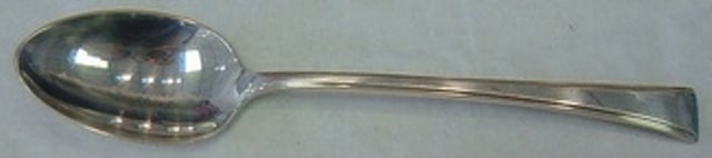 International Fine Arts Tranquility Sterling Silver 6 Inch Teaspoon: International Fine Arts Tranquility Sterling Silver 6 Inch Teaspoon This sterling silver teaspoon measures 6 inches in length and features the Tranquility pattern by International / Fine Arts. The fla
