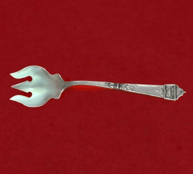 Gorham Lansdowne Sterling Silver Ice Cream Fork Chantilly 5 7/8" Custom: Gorham Lansdowne Sterling Silver Ice Cream Fork Chantilly 5 7/8" Custom Indulge in the elegance of the Lansdowne by Gorham Sterling Silver Ice Cream Fork, designed in the exquisite Chantilly style. Th