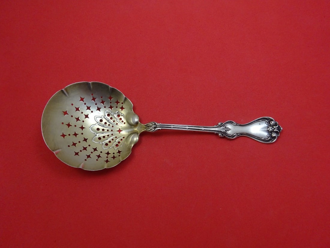 Whiting Duke of York Sterling Silver Gold Wash Serving Spoon 8.5": Whiting Duke of York Sterling Silver Gold Wash Serving Spoon 8.5" This exquisite serving spoon is a stunning example of the Duke of York pattern by Whiting. Crafted from high-quality sterling silver,