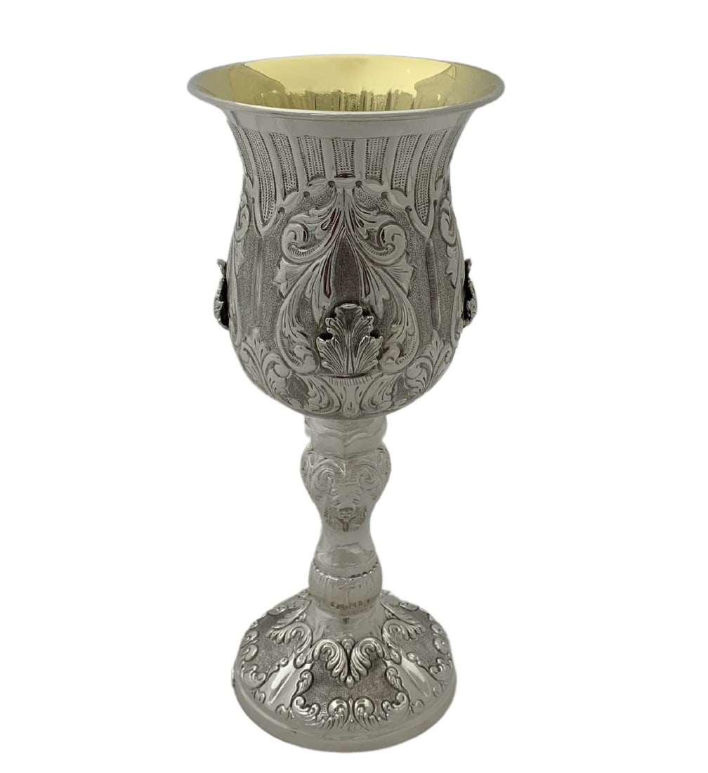 Large Handmade 925 Sterling Silver Eliyahu Cup with Leaf Design: Large Handmade 925 Sterling Silver Eliyahu Cup with Leaf Design This fine large Eliyahu cup is crafted from 925 sterling silver, showcasing exquisite handmade chased swirl leaf applique designs that a