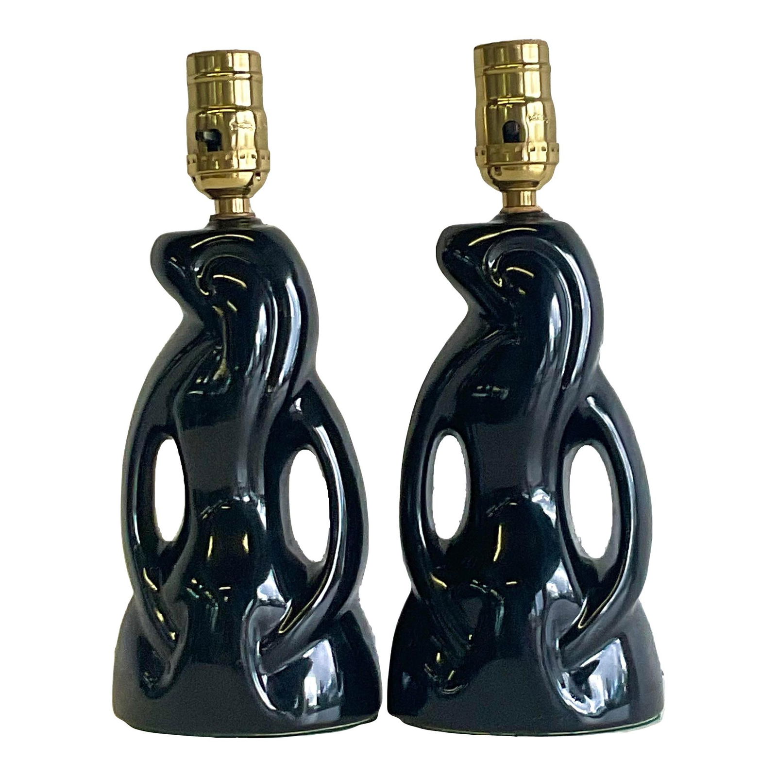 Midcentury Black Ceramic Boudoir Lamps Pair with Abstract Design: Midcentury Black Ceramic Boudoir Lamps Pair with Abstract Design This exquisite pair of Midcentury boudoir lamps showcases a stunning abstract design, making them a unique addition for collectors. The