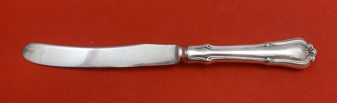 Gorham Villa Norfolk Sterling Silver Serrated Citrus Knife 7.5": Gorham Villa Norfolk Sterling Silver Serrated Citrus Knife 7.5" This exquisite citrus knife from the Villa Norfolk pattern by Gorham is crafted from high-quality sterling silver. It features a serrate