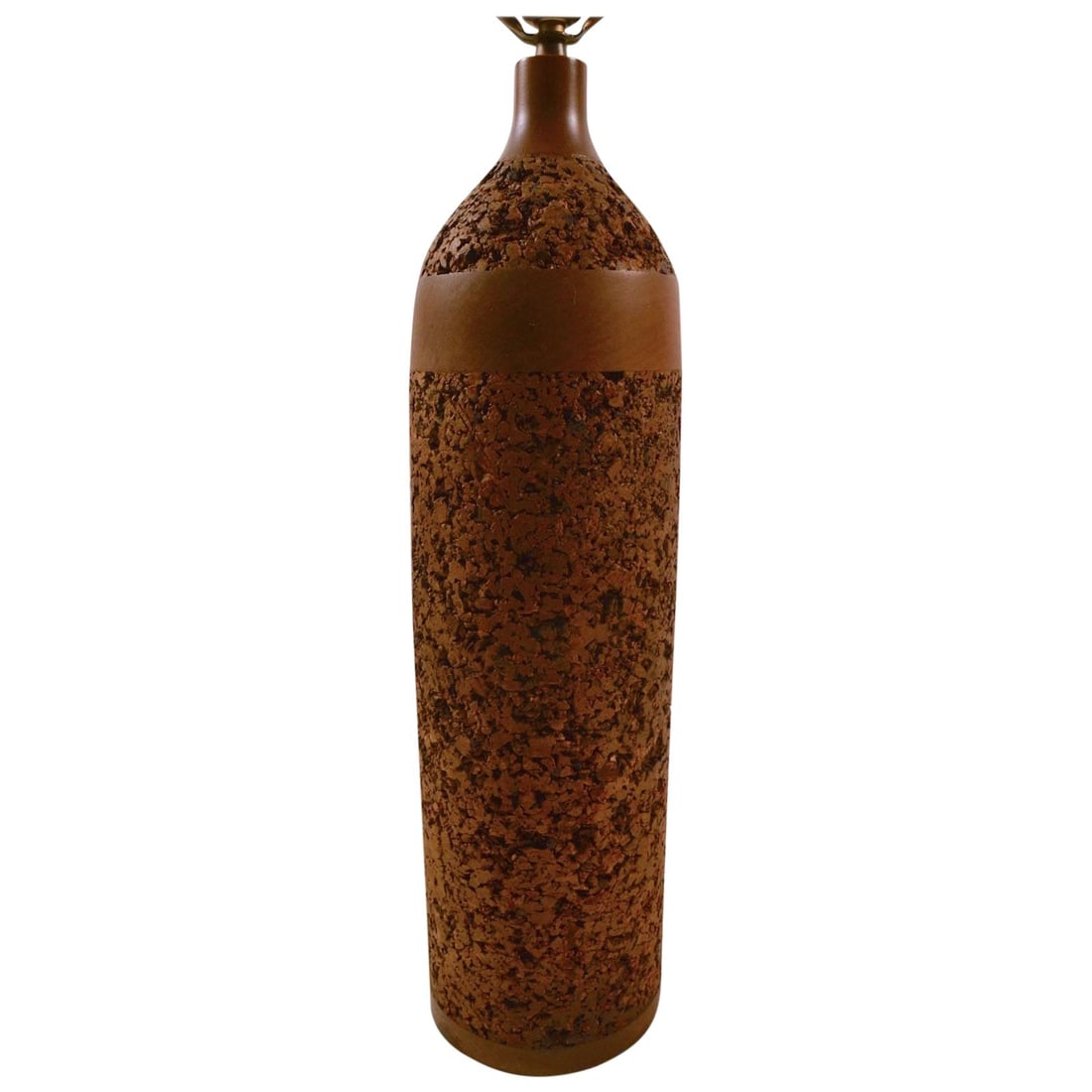 Vintage Bottle Shape Cork and Walnut Table Lamp: Vintage Bottle Shape Cork and Walnut Table Lamp This elegant bottle form table lamp combines cork and walnut wood for a unique design. It is in good original working condition and features a brown fin