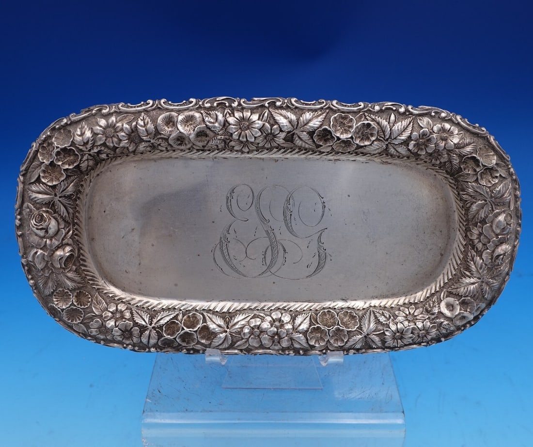 Jacobi & Jenkins Sterling Silver Repousse Business Card Tray: Jacobi & Jenkins Sterling Silver Repousse Business Card Tray This exquisite business card tray features a stunning Repousse pattern crafted by Jacobi & Jenkins. Made from high-quality sterling silver