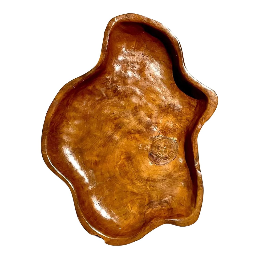 Handcrafted Vintage Boho Wooden Tray 21.5 x 17 Chocolate: Handcrafted Vintage Boho Wooden Tray 21.5 x 17 Chocolate Enhance your living space with this Vintage Boho Biomorphic Wooden Tray. Handcrafted with an emphasis on fluid, organic lines, this tray showca