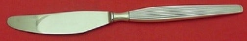 Frigast Savoy Sterling Silver Dinner Knife Long Handle 8.5 Inch: Frigast Savoy Sterling Silver Dinner Knife Long Handle 8.5 Inch Elevate your dining experience with this Savoy by Frigast sterling silver dinner knife. Featuring a long handle design, this exquisite k