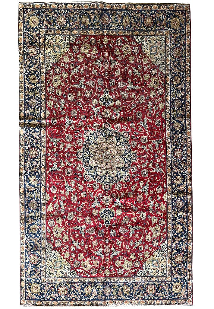 Large Vintage Persian Najaf Esfahan 9'6 x 16' Wool Rug: Large Vintage Persian Najaf Esfahan 9'6 x 16' Wool Rug Free continental US Shipping Transform your space with this exquisite large vintage Persian Najaf Esfahan traditional wool rug. Handcrafted by sk