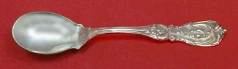 Reed and Barton Francis I Sterling Silver Ice Cream Spoon 6 Inch Custom: Reed and Barton Francis I Sterling Silver Ice Cream Spoon 6 Inch Custom This exquisite ice cream spoon, crafted from sterling silver, features the elegant Francis I pattern by Reed and Barton. Measuri
